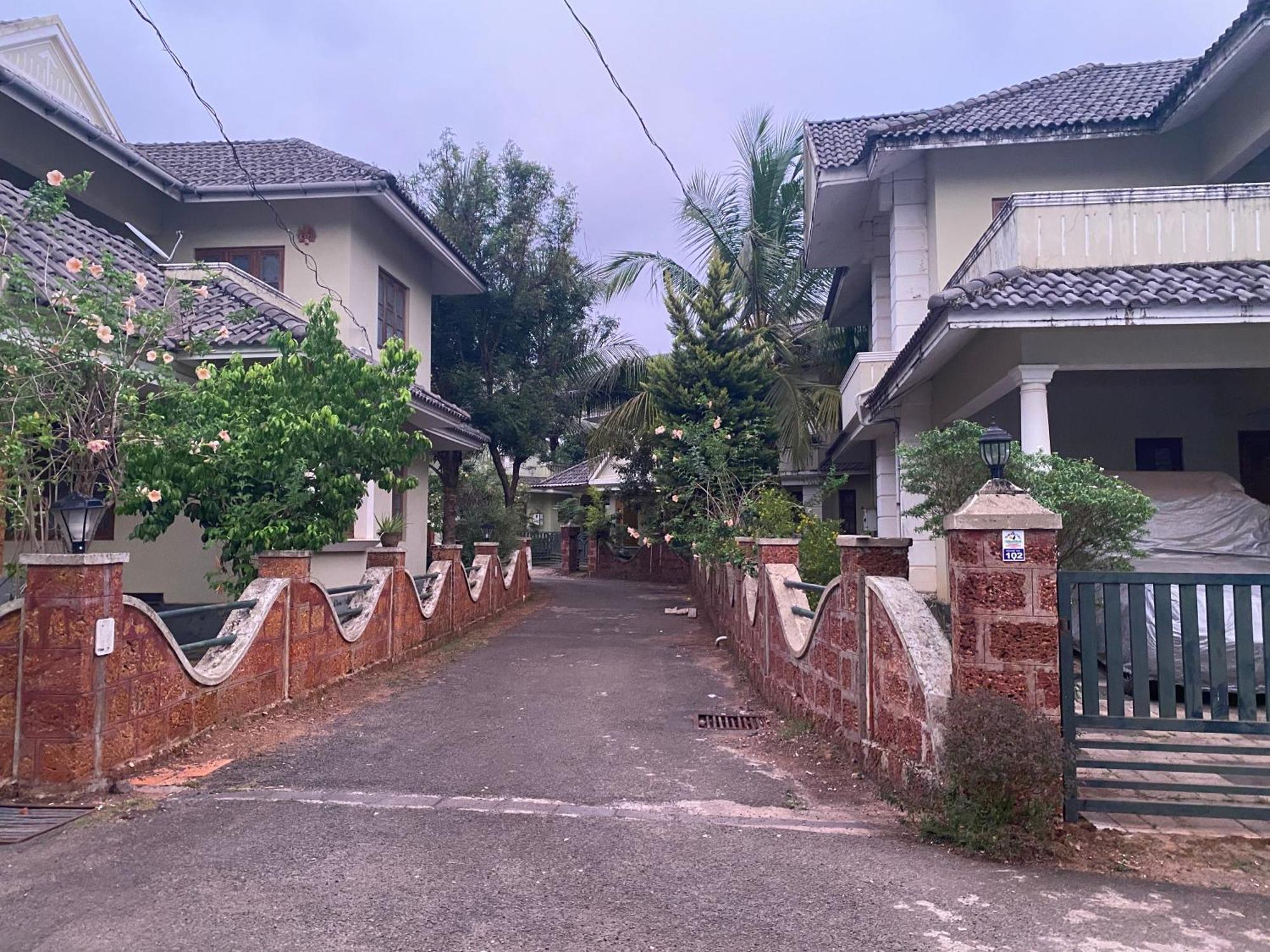 "Radhas" 4Br Villa In Gated Spring Field Community, קאנור מראה חיצוני תמונה